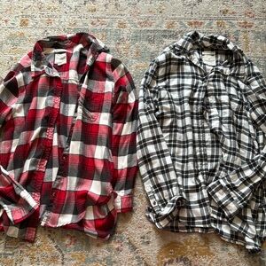 Like new American Eagle flannel shirts